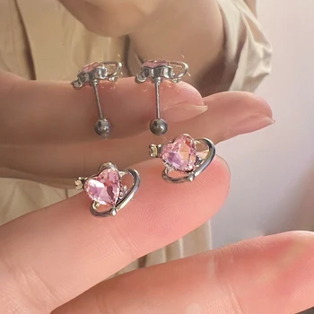 1 пара Розовых сердечек из циркона, ушная кость, гвоздь, Спиральные серьги-гвоздики для женщин, девочек, Новый ювелирный подарок